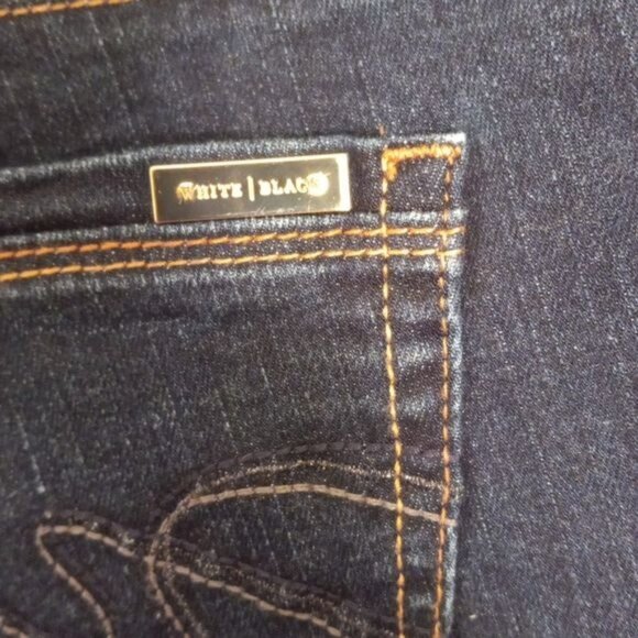White House Black Market Size 4S Jeans Womens Boot Leg Blue Dark Wash Denim - Picture 9 of 13
